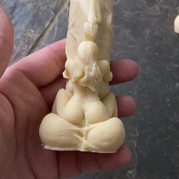 Erotic small batch artisan candles. Gag gift - Picture 9 of 9